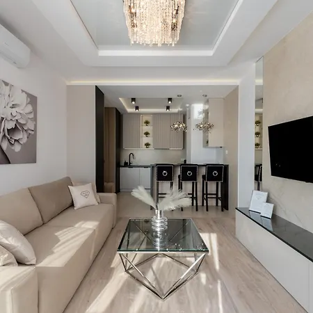 Crystal Luxury Rakowicka