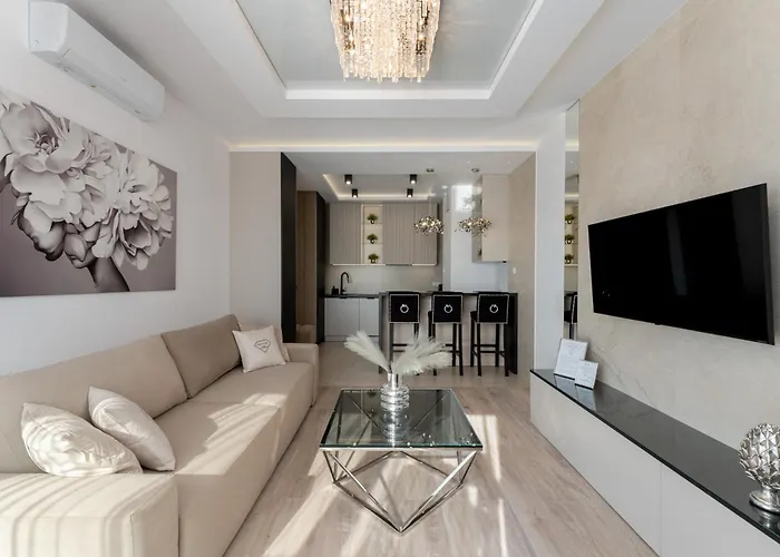 Crystal Luxury Rakowicka